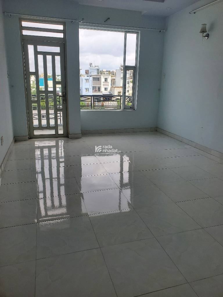 BÁN NHÀ HẺM XE TẢI BÙI TƯ TOÀN BÌNH TÂN 78M2 8.X TỶ 3 TẦNG SÂN THƯỢNG 