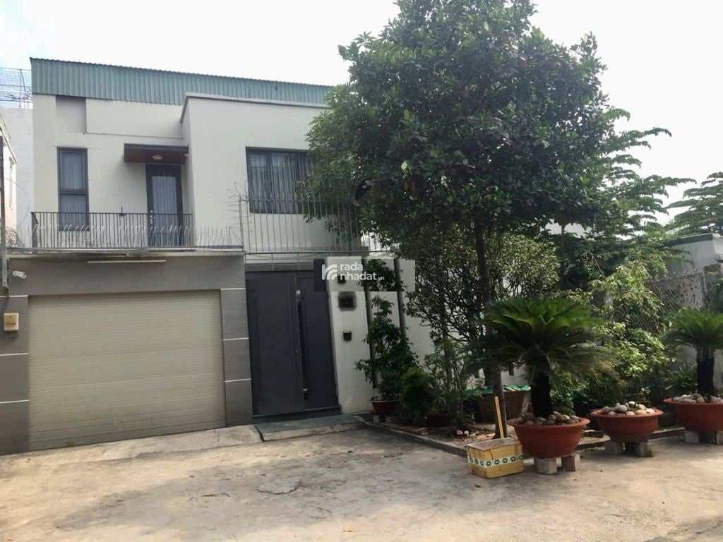 CHO THUÊ BIỆT THỰ KDC BÌNH DÂN, GẦN GIGAMALL, 10MX20M, 1TRỆT 1 LẦU, 4PN, 30TR.