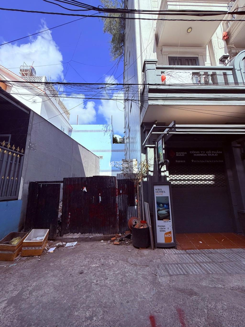 GIÁP TÔ HIÊU- TRẦN THỊ BÁO -  TÂN PHÚ - DT : 4M X 19M - 6 TỶ 2