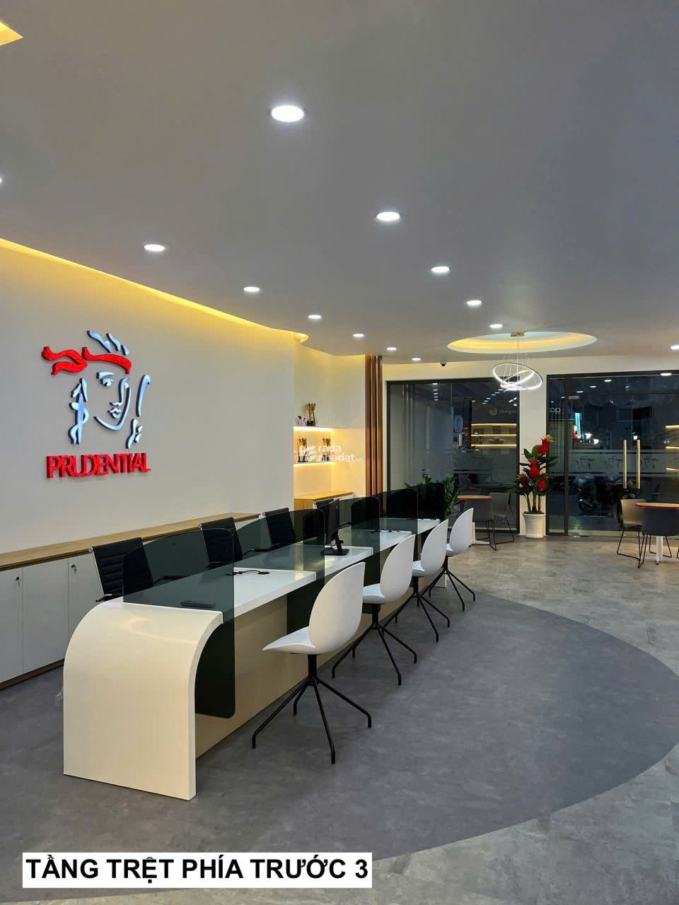 CHO THUÊ NHÀ NGUYÊN CĂN MẶT TIỀN ĐƯỜNG THỐNG NHẤT 
