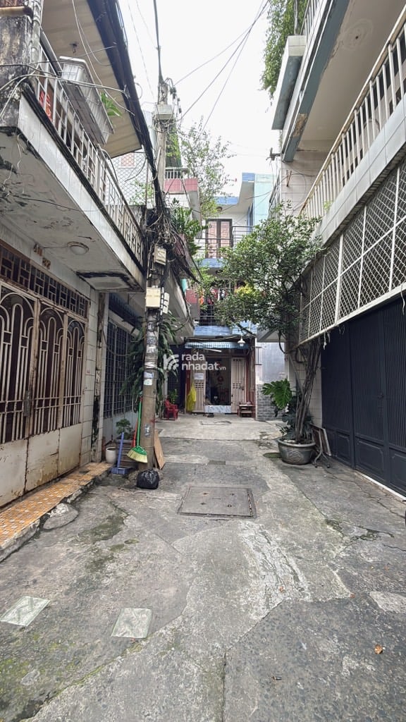 HẺM XE HƠI SÁT NHÀ, CHIẾN THẮNG, PHÚ NHUẬN, 46M2 CÓ KC Ở NGAY. GIẢM 350TR CHỈ CÒN 6.35 TL