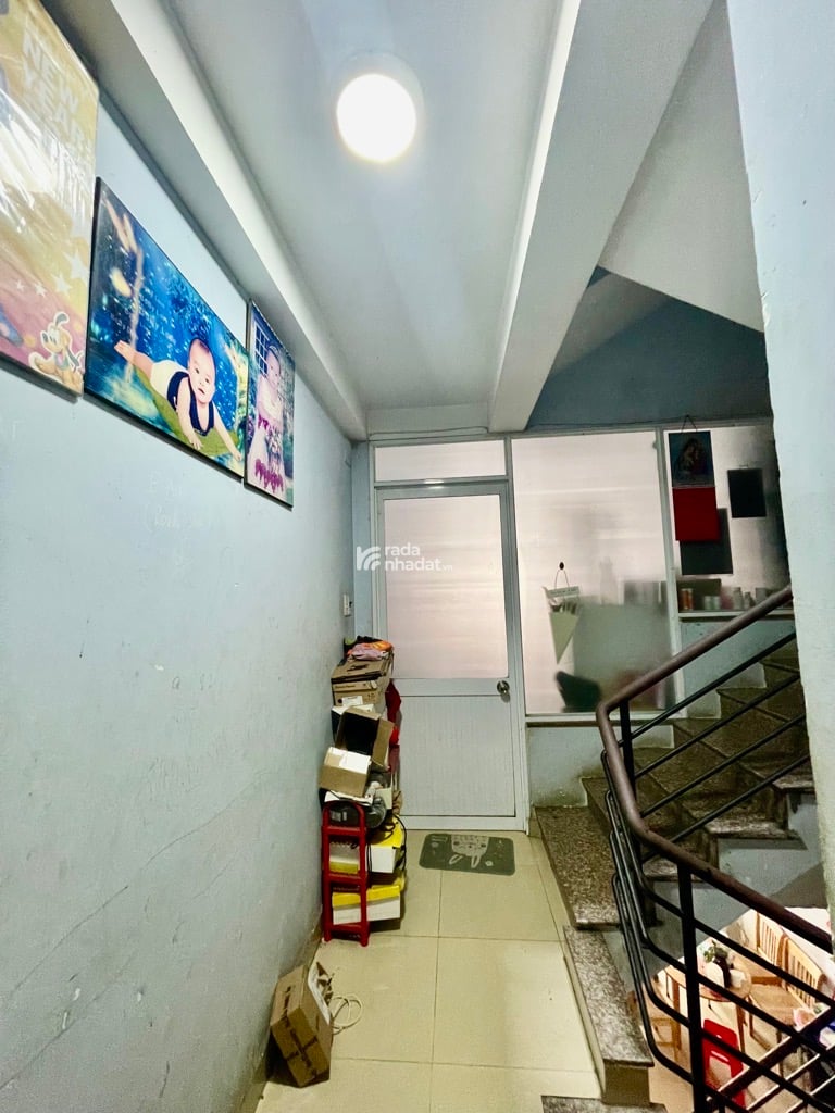 Bán nhà mặt tiền quận 6 gần chợ, 64m2 ngang 4m SHR vuông vức, 7PN, không QH, giá 8.5 tỷ TL