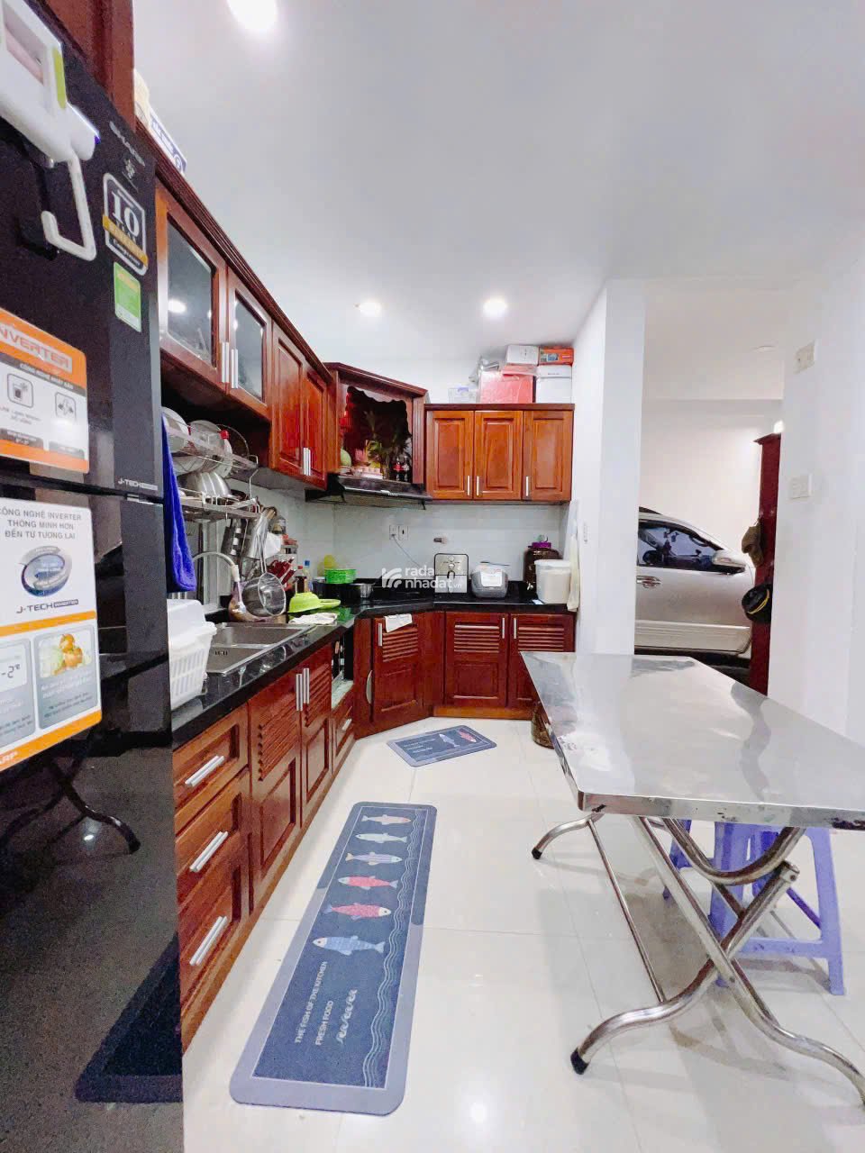 Bán nhà mặt tiền đường Lý Chính Thắng q3, 3.5x14m nở hậu 53m2, có vỉa hè rộng, nhà 4 tầng, 5pn,3wc 