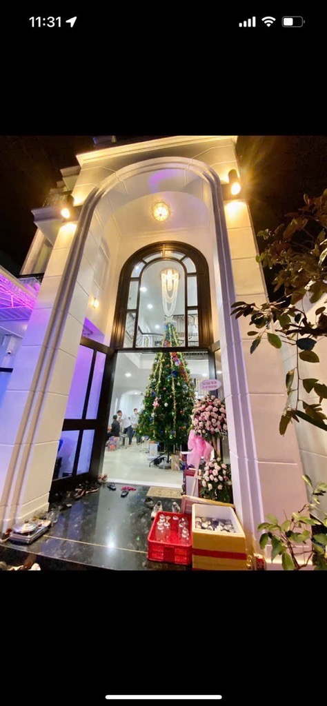 SIÊU BIỆT THỰ 4 TẦNG TẶNG FULL NỘI THẤT   -ĐẶNG THÚC VỊNH  -HÓC MÔN -117M2 - CHỈ 10.8 TỶ 