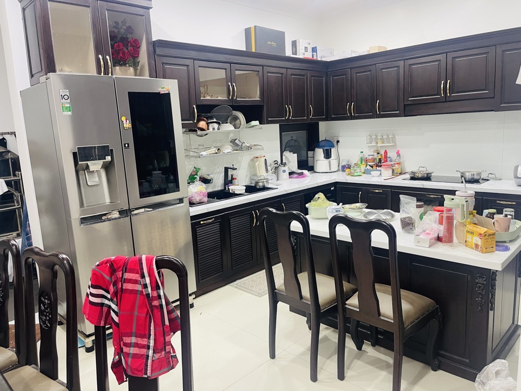 SIÊU BIỆT THỰ 4 TẦNG TẶNG FULL NỘI THẤT   -ĐẶNG THÚC VỊNH  -HÓC MÔN -117M2 - CHỈ 10.8 TỶ 