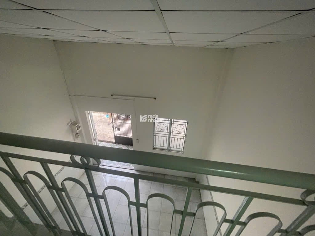 BÁN GẤP NHÀ ĐƯỜNG SỐ 35, THỦ ĐỨC , CƠ HỘI ĐẦU TƯ GIÁ TỐT