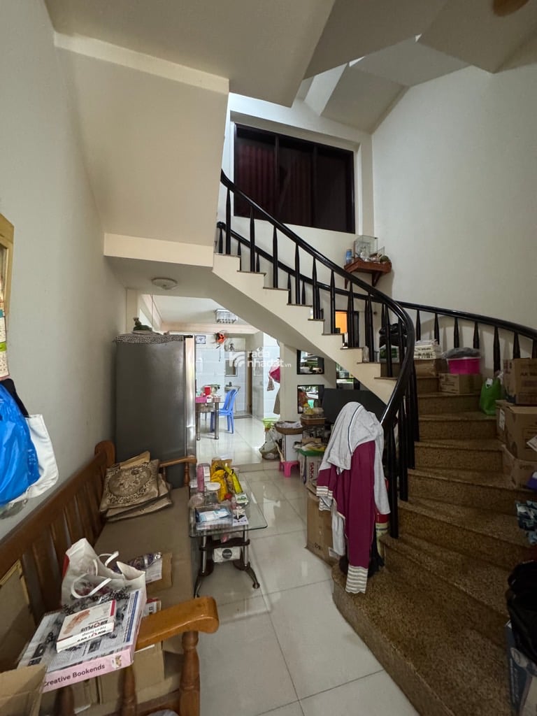 SÁT VÁCH Q11, SÁT MT LƯƠNG THẾ VINH, TÂN PHÚ, 76M2 TIỆN XÂY. GIẢM 550TR CHỈ 9T TL TỐT