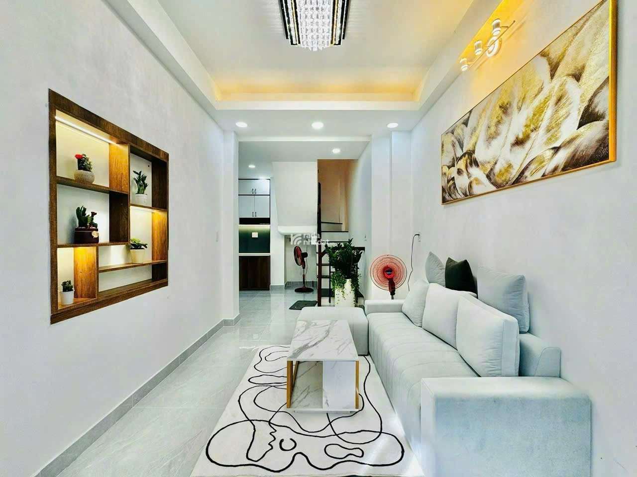 Cần bán nhà nhỏ xinh đường Trần Quang Diệu, Phường 14, Quận 3.