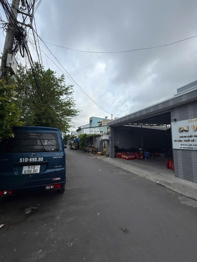 HẺM NHỰA 6m THÔNG, NGANG 6m, CÓ DÒNG TIỀN, GẦN CHỢ THỦ ĐỨC 115m2 CHỈ 9 TỶ.