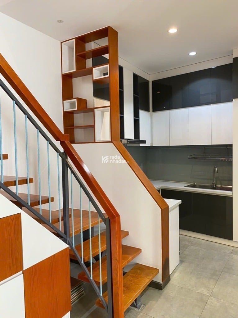 Ngang hiếm 7.2m- Hẻm ô tô- Khu dân trí Bình Thạnh- Nhà lô góc đẹp ở ngay- Chỉ 6.1 Tỷ