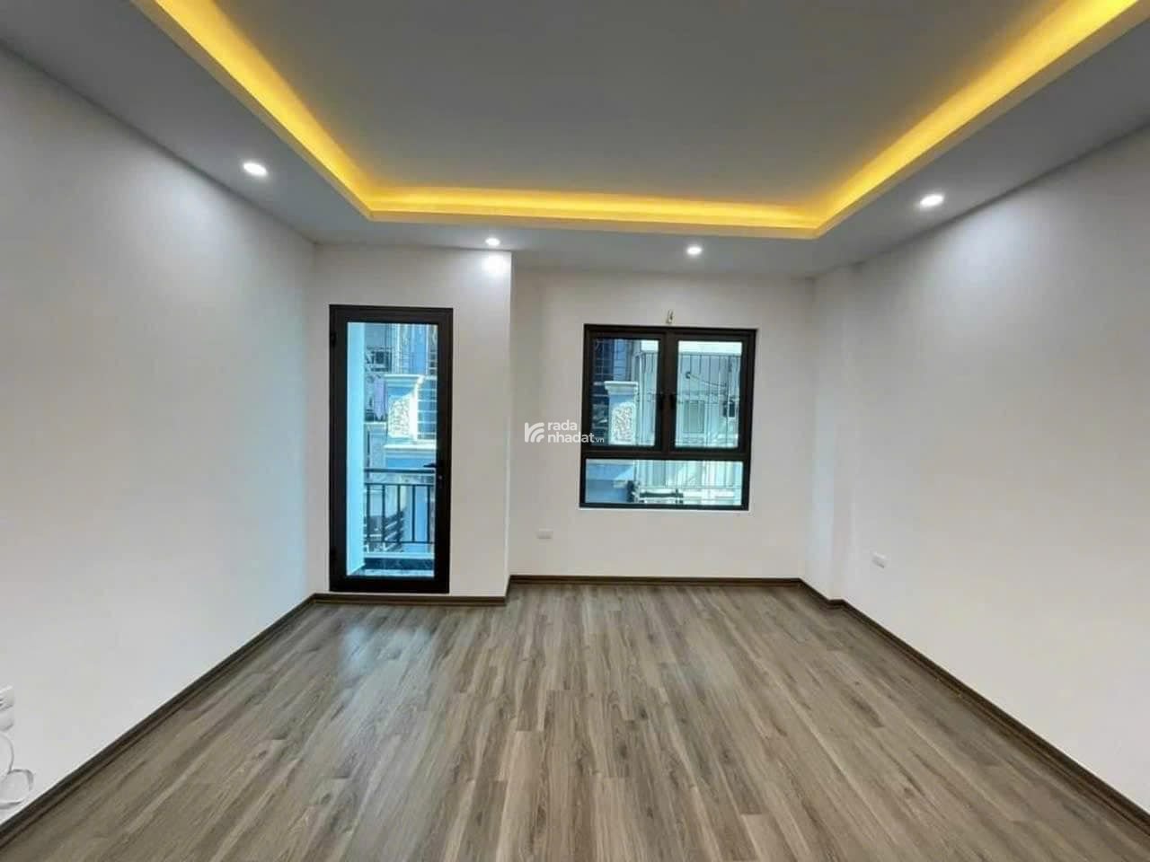 Chính chủ cần cho thuê căn hộ 02 ngủ chung cư Ecolife Tây Hồ, tầng trung view trực diện Hồ Tây đẹp