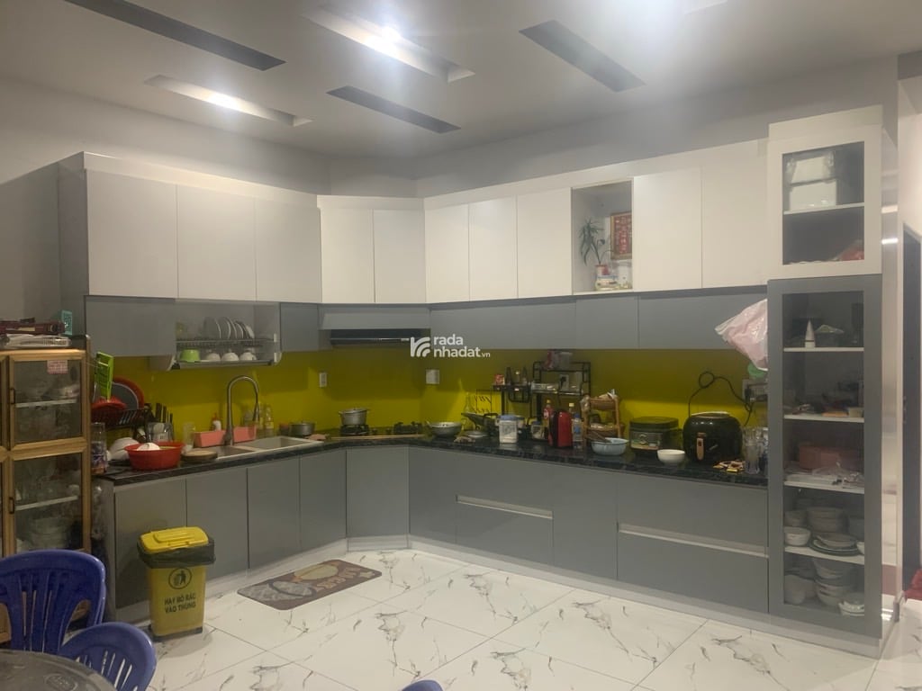 NHÀ MẶT TIỀN TRẦN HƯNG ĐẠO DĨ AN 257 M2 GIẢM SỐC CỰC MẠNH 17TỶ