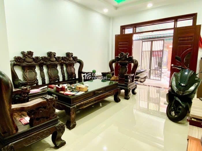  VƯỜN LÀI SUÝT 80M2 – HXH - ĐÚC BTCT 5 TẦNG – 5 PN – 6WC - HOÀN CÔNG ĐỦ – NỘI THẤT CAO CẤP