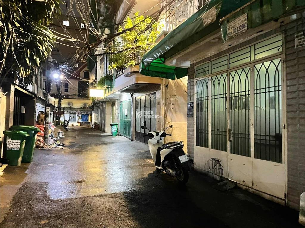 HXH QUỐC LỘ 13, BÌNH THẠNH, 24M2 TIỆN XÂY MỚI. GIẢM 650TR CHỈ CÒN 3.5T 