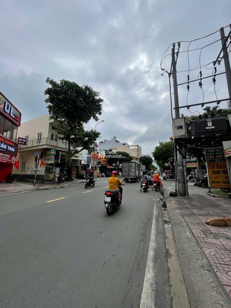 Tòa nhà 5 tầng MT đường Gò Dầu, 216m2, ngang 10m, Doanh thu hơn 2 tỷ