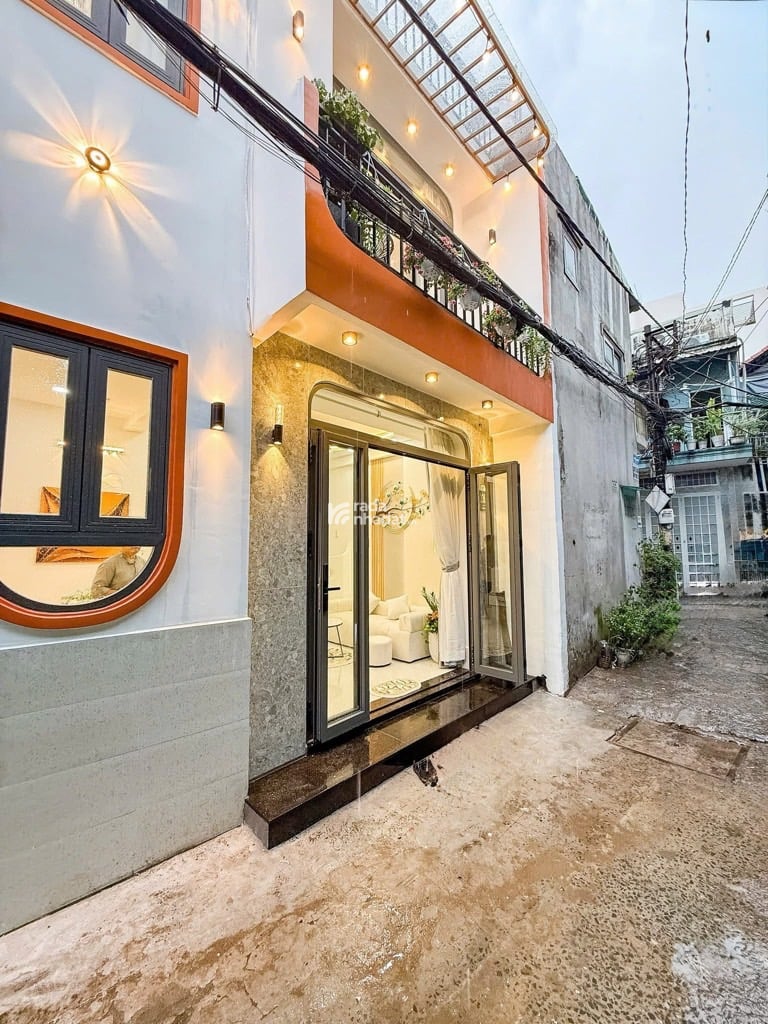 SÁT MT PHAN VĂN TRỊ, BÌNH THẠNH, 21M2 MỚI Ở NGAY. GIẢM 350TR CHỈ CÒN 5.2T TL