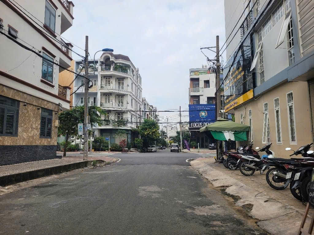 BÁN NHÀ MẶT TIỀN ĐƯỜNG SỐ 25,PHƯỜNG 10 (4,5 x 20 x 4 TẦNG) 16 TỶ TL