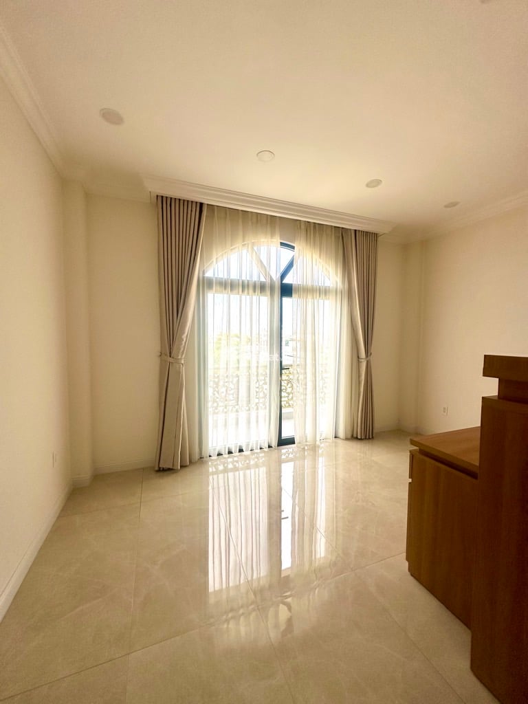 Nhà Mới Xây Dựng.Đường Hương Lộ 2 .Gần Trường Học,Ủy Ban,Bệnh Viện Quận Bình Tân.