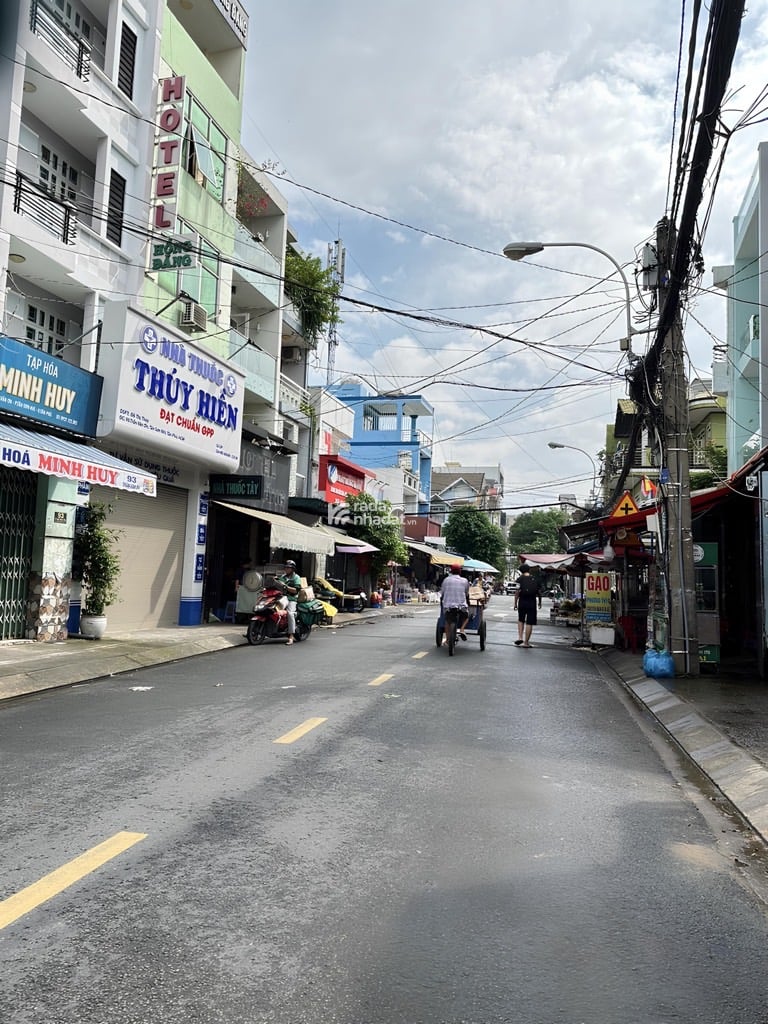 NGAY AEON MALL. HXH TRẦN VĂN ƠN, TÂN PHÚ, CHUẨN 18M2 HIẾM CÓ. GIẢM 450TR CHỈ CÒN 2.5T TL TỐT