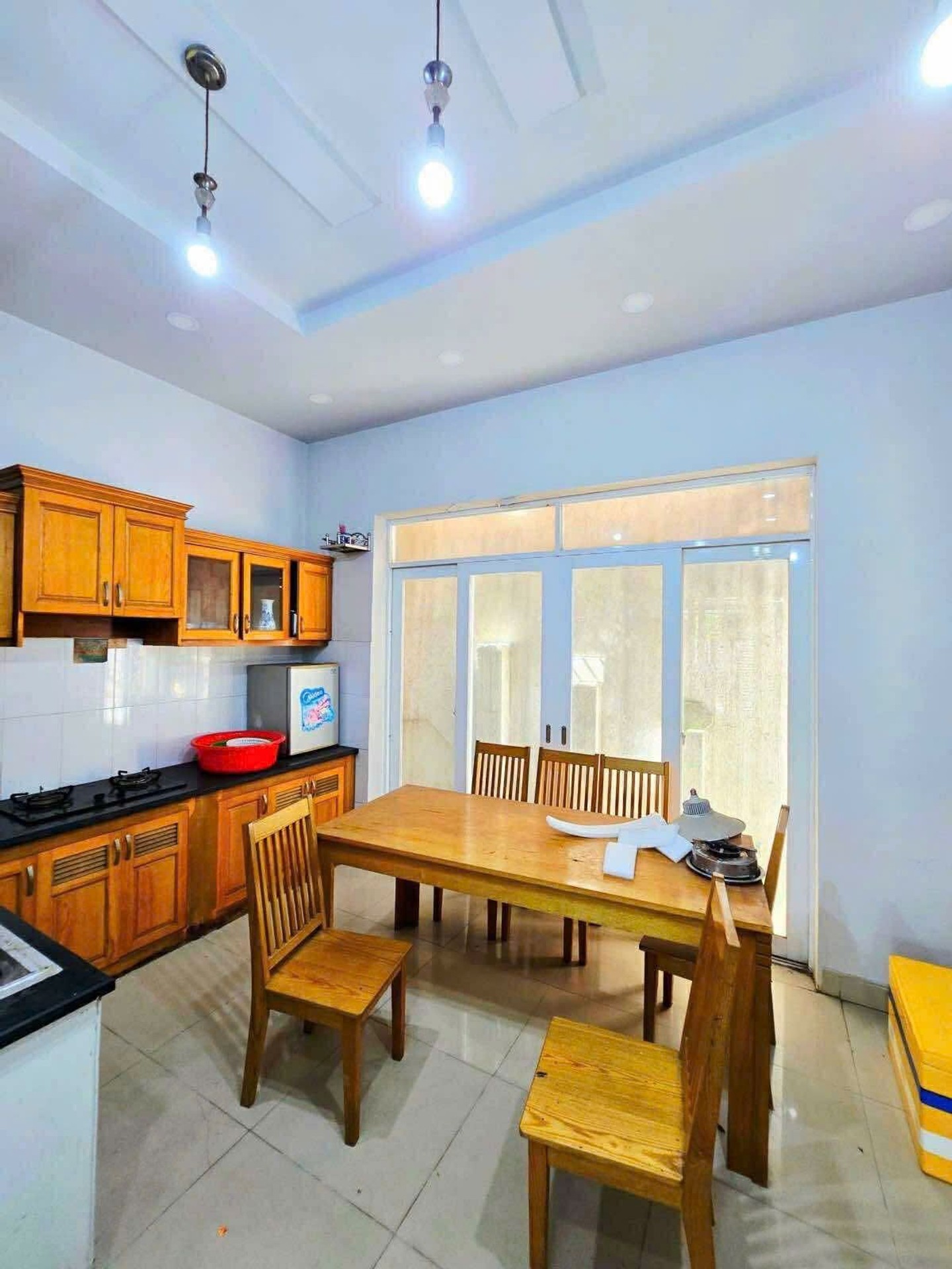 Nhà Đẹp 5 Tầng - Đường số 5 - Đối Diện Công Viên - Đường 10M, Bình Trưng - 8 Tỷ 3 