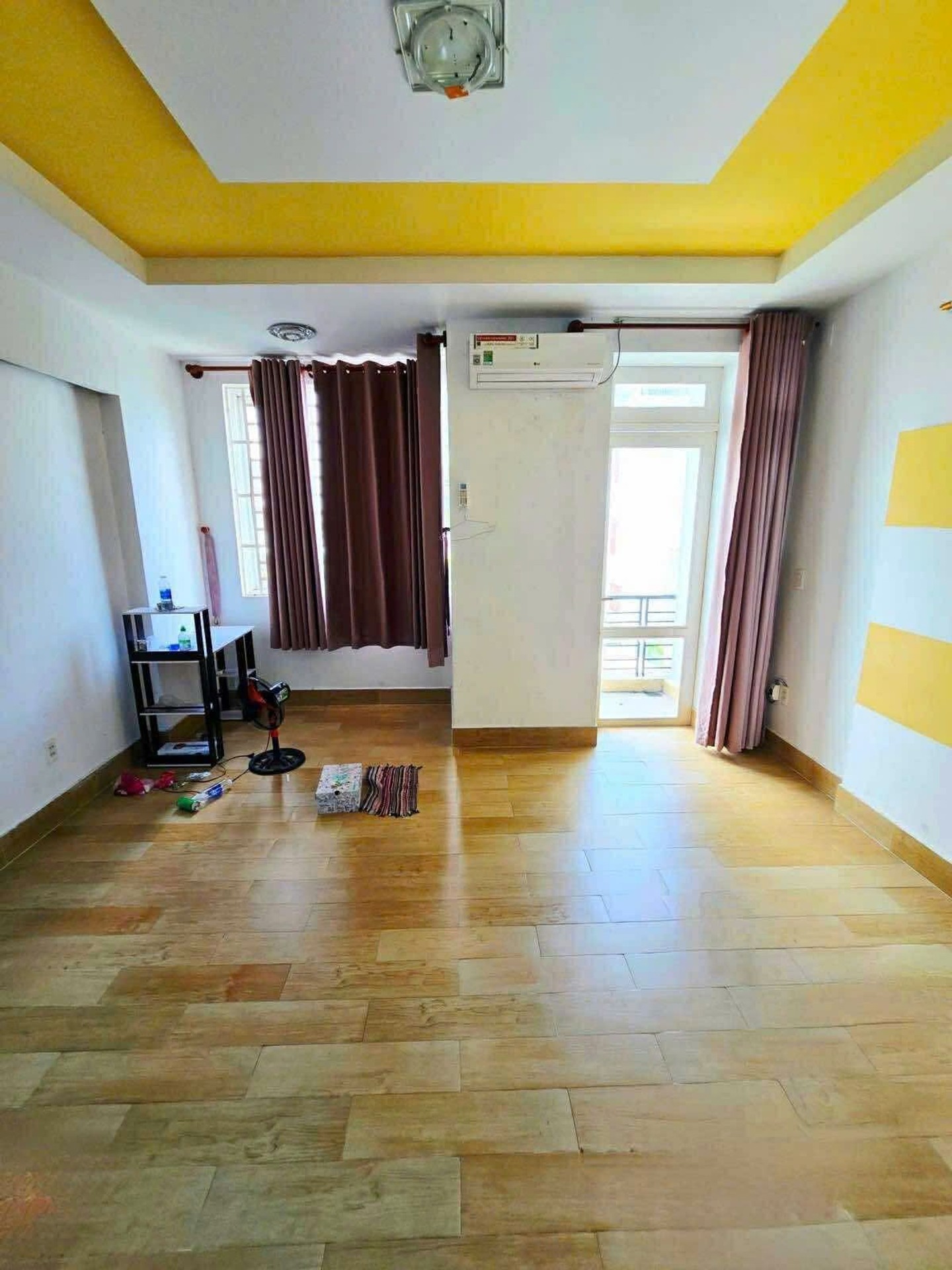 Nhà Đẹp 5 Tầng - Đường số 5 - Đối Diện Công Viên - Đường 10M, Bình Trưng - 8 Tỷ 3 