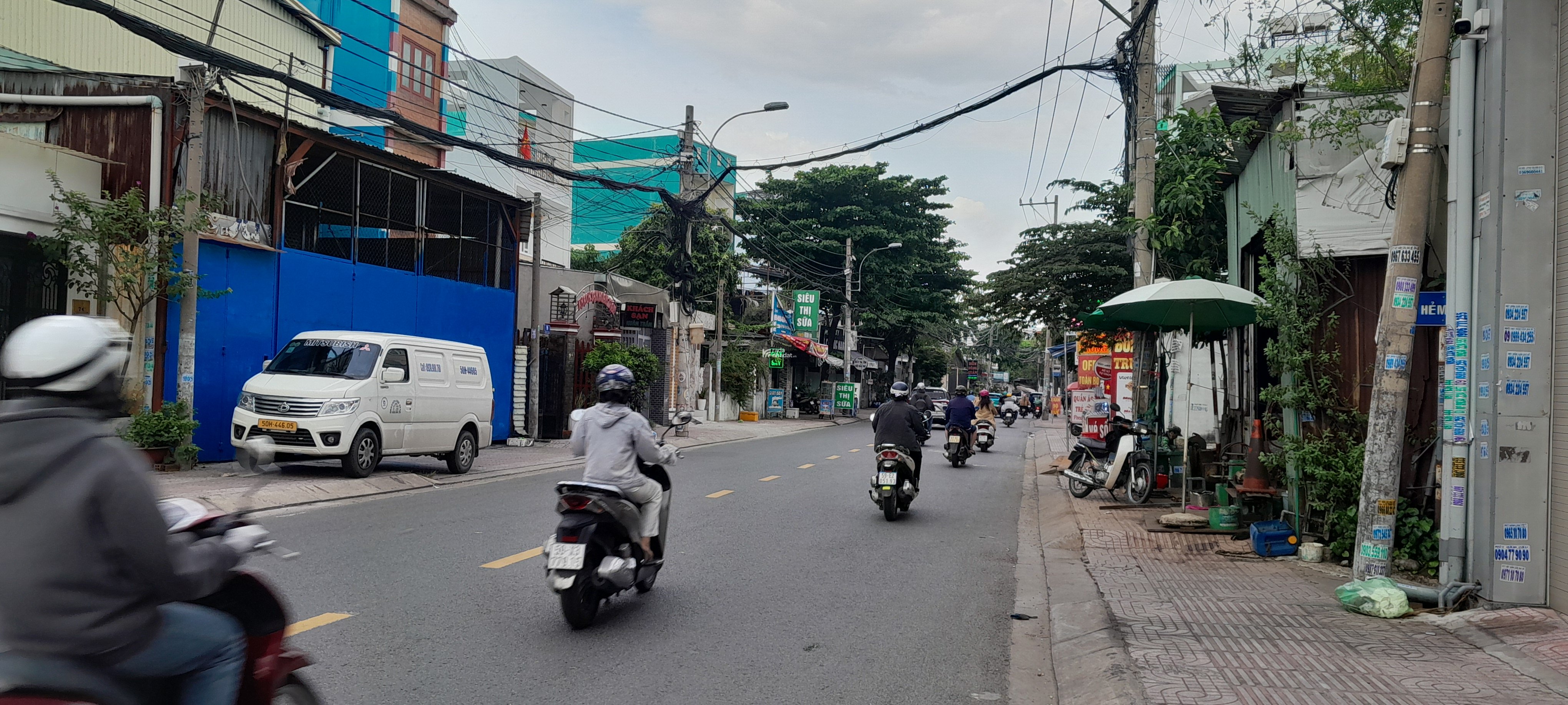 Bán nhà 2 tầng hẻm xe hơi đường Ngô Chí Quốc phường Bình Chiểu Thủ Đức-Tphcm giá 4,2 Tỷ.