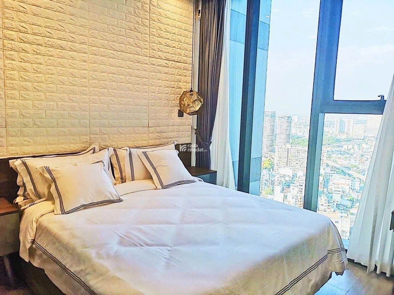 Căn hộ 1PN Vinhome Golden River -View đẹp, nội thất xịn giá 23tr/tháng-0935160921