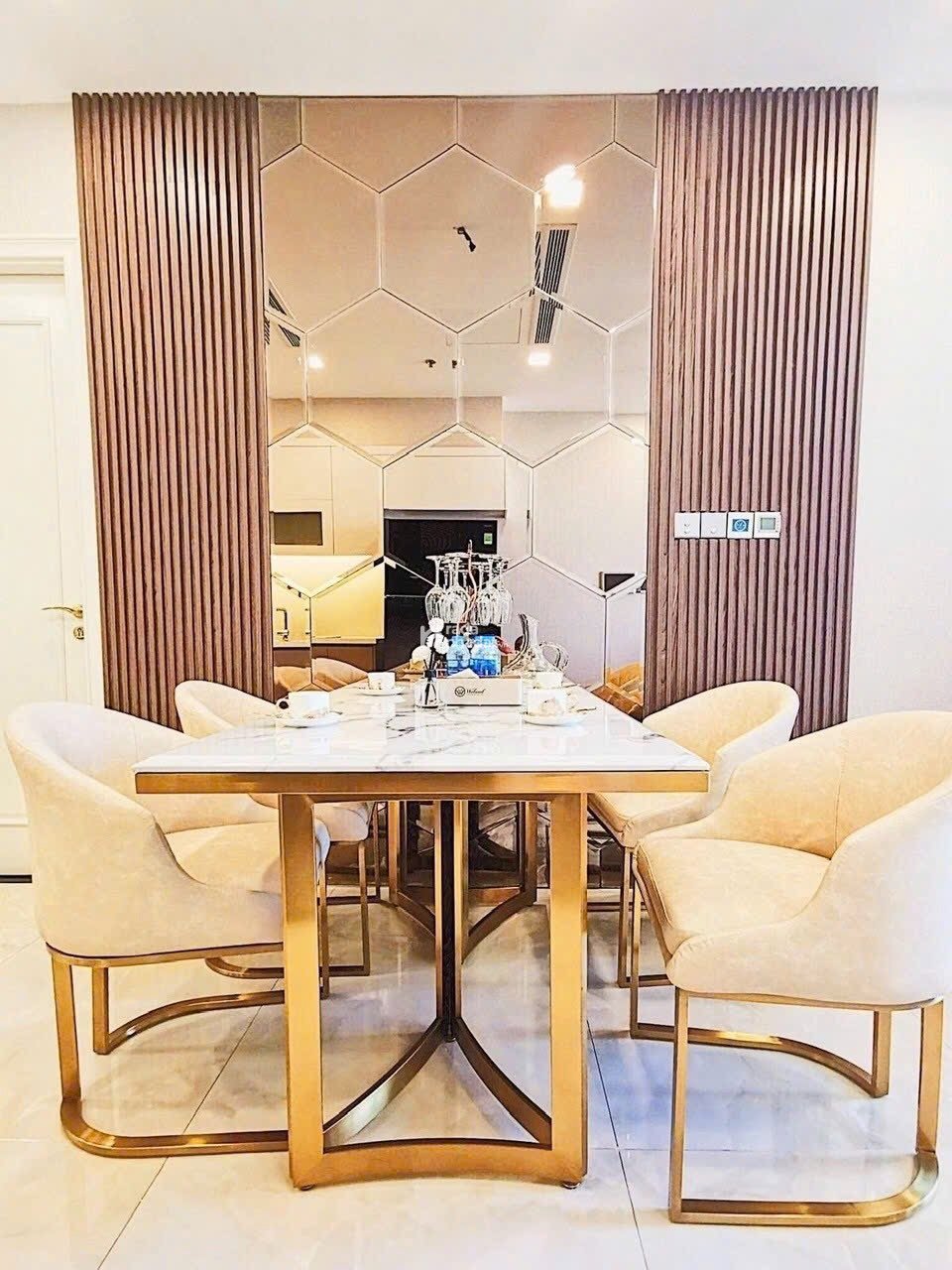 Căn hộ 1PN Vinhome Golden River -View đẹp, nội thất xịn giá 23tr/tháng-0935160921