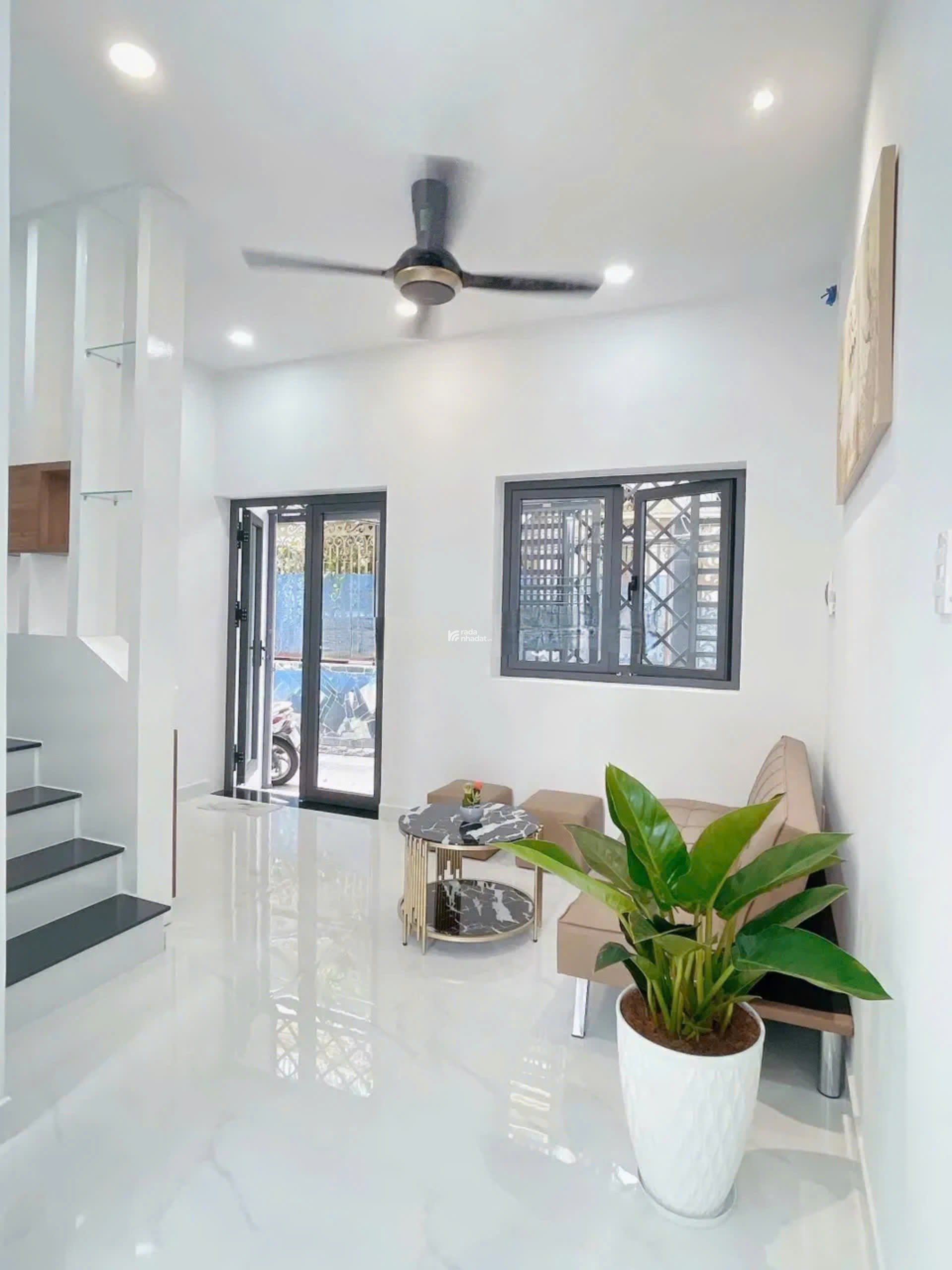 Chính chủ gửi bán nhà 38m2 1tỷ650 Vũ Tùng P2 Bình Thạnh Sổ riêng.