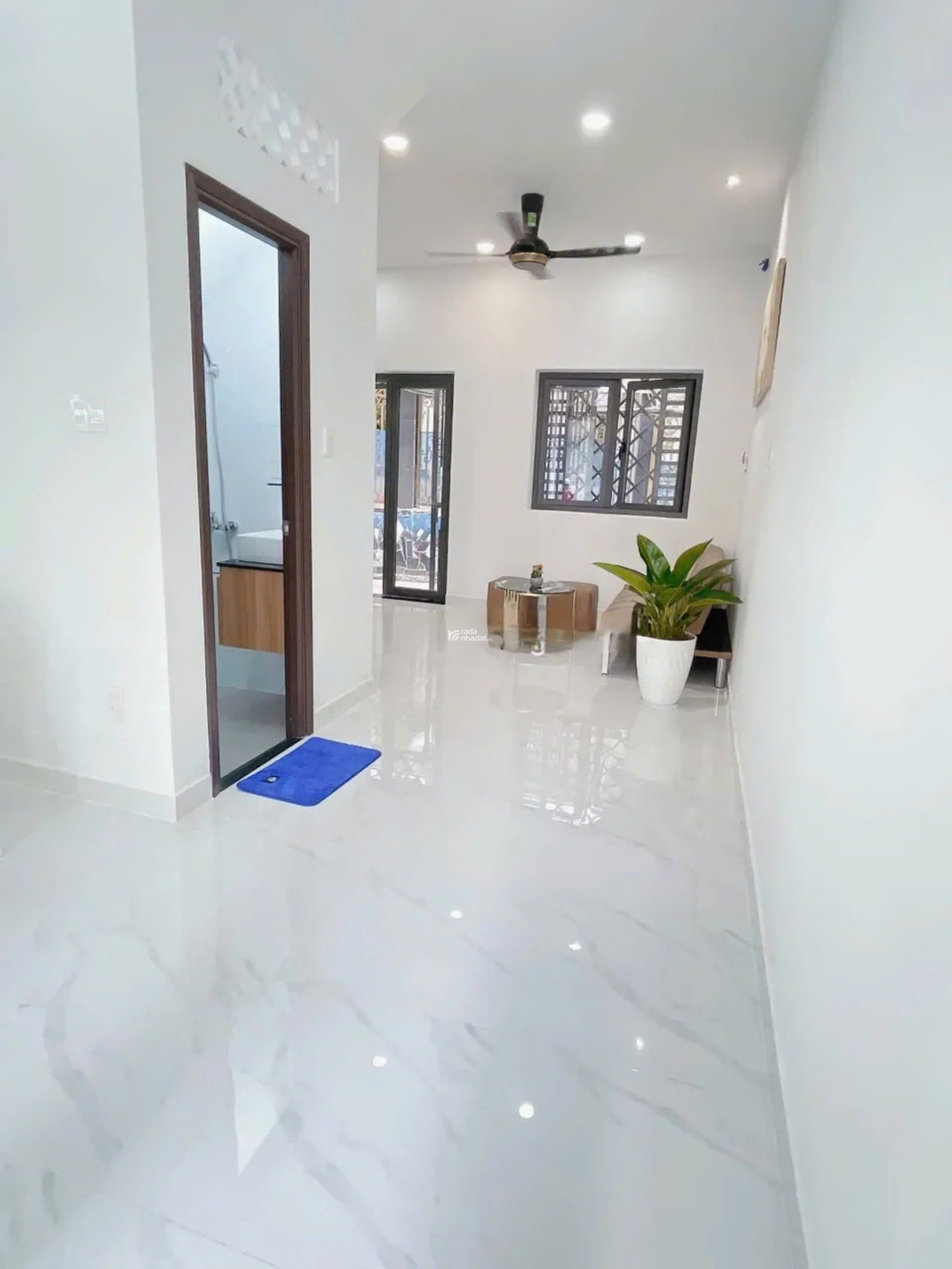 Chính chủ gửi bán nhà 38m2 1tỷ650 Vũ Tùng P2 Bình Thạnh Sổ riêng.