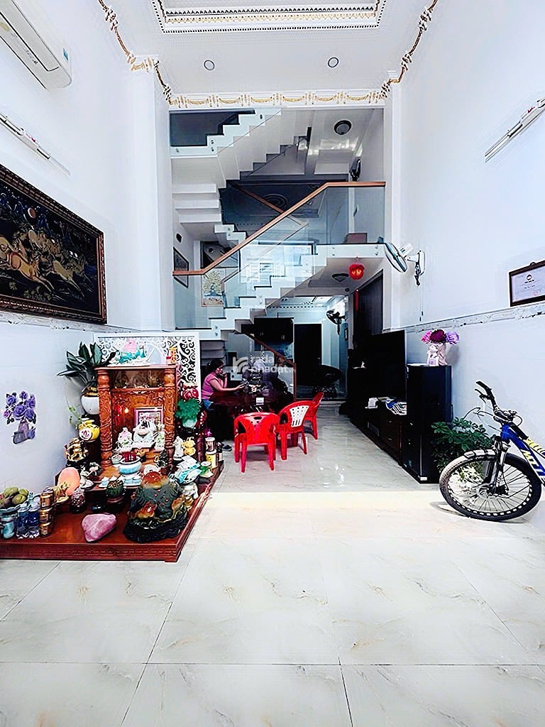 Bán nhà đường số 9 bình hưng hoà