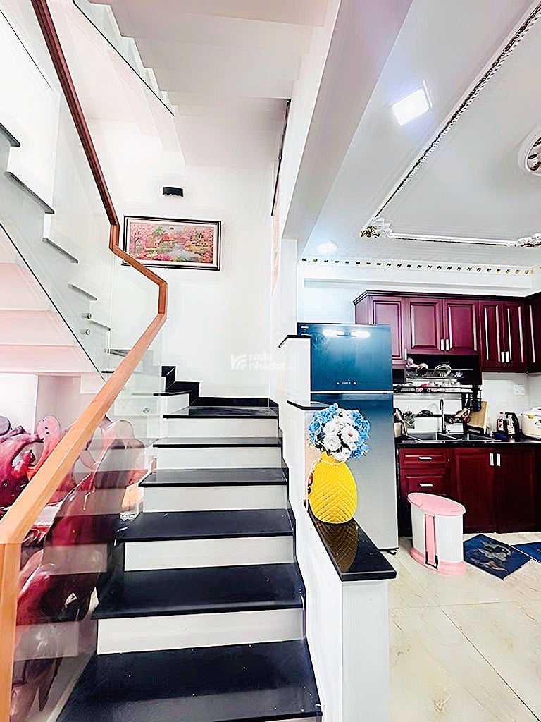 Bán nhà đường số 9 bình hưng hoà