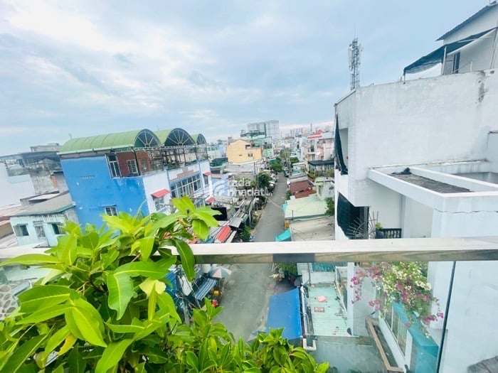  HOÀNG XUÂN NHỊ 40M (4x10) 4 TẦNG 5PN - NGAY MẶT ĐƯỜNG XE HƠI QUA CỬA - TƯƠNG LAI RA MẶT TIỀN 