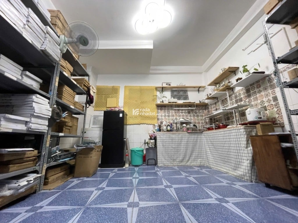 Nhà đang cho thuê 8tr/tthánghàn hải nguyên mình phụng quận 11 