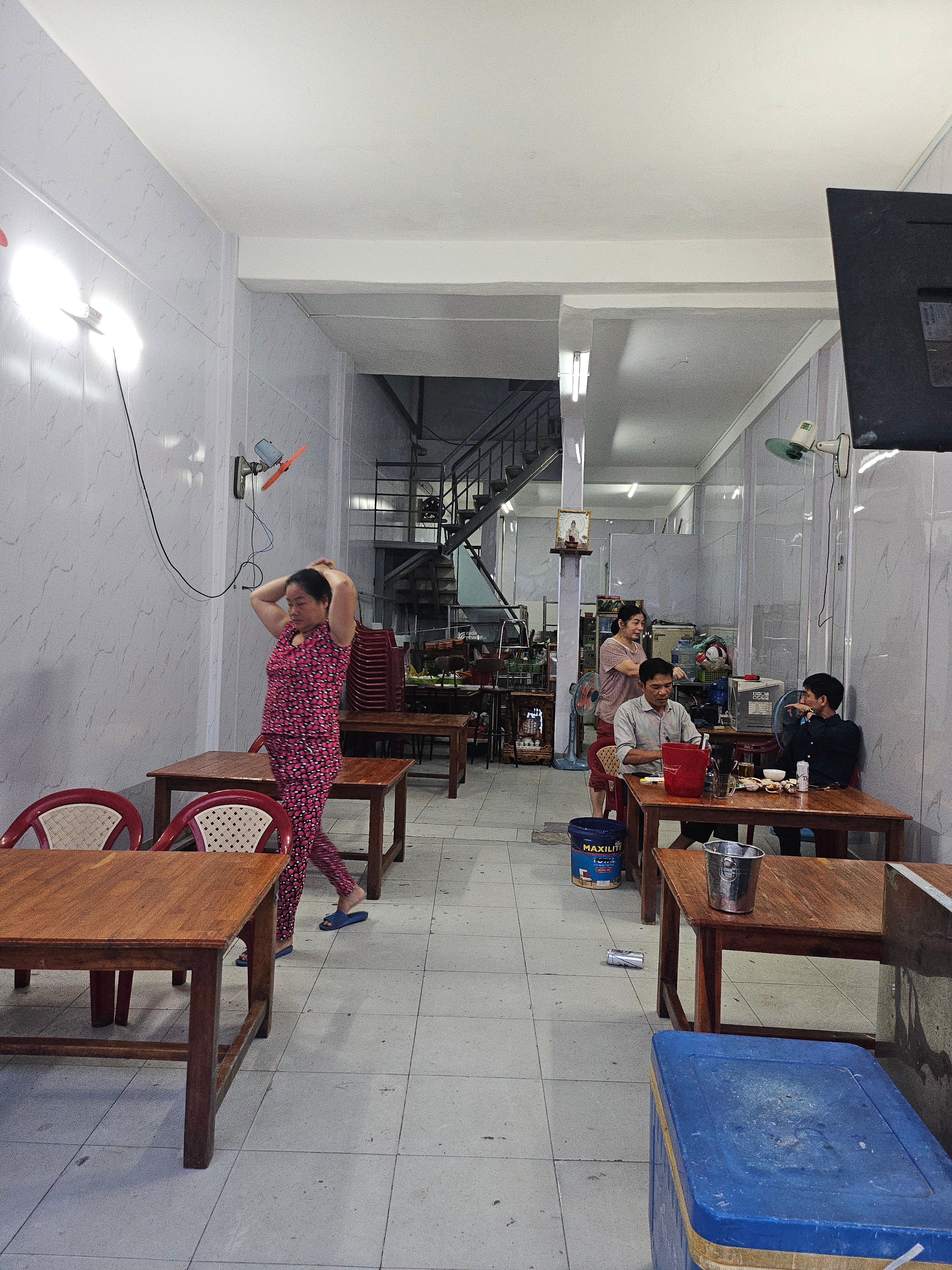 Nhà mặt tiền Q1 TP HCM bán nhanh 18 tỷ