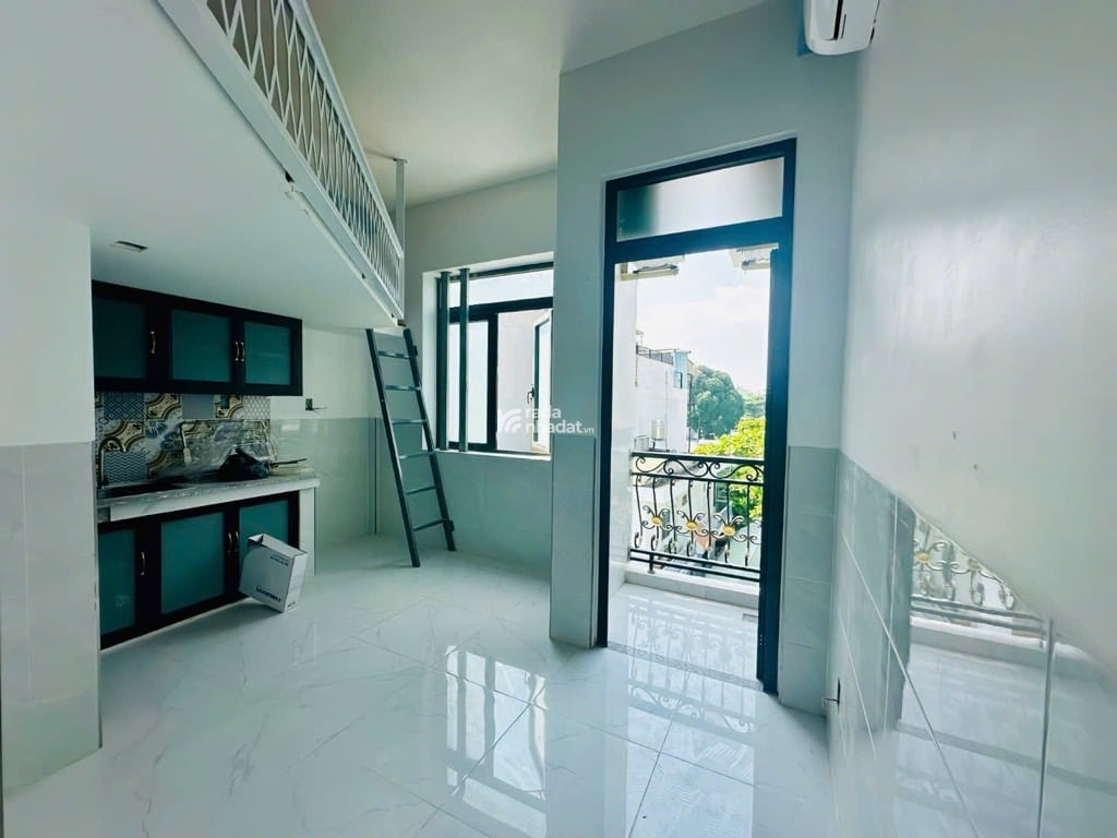HẺM XE HƠI TRÁNH 5 TẦNG DÒNG TIỀN 80tr/th GẦN ĐH NGÂN HÀNG 4,4X20; CHỈ 15,5 TỶ.