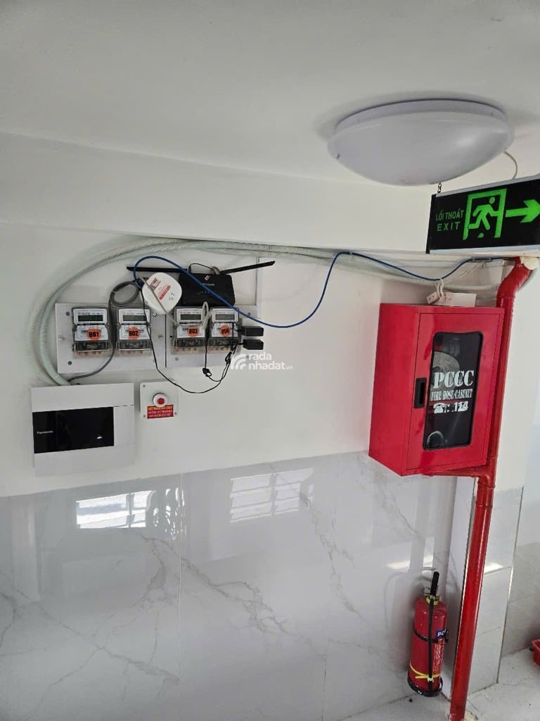 HẺM XE HƠI TRÁNH 5 TẦNG DÒNG TIỀN 80tr/th GẦN ĐH NGÂN HÀNG 4,4X20; CHỈ 15,5 TỶ.