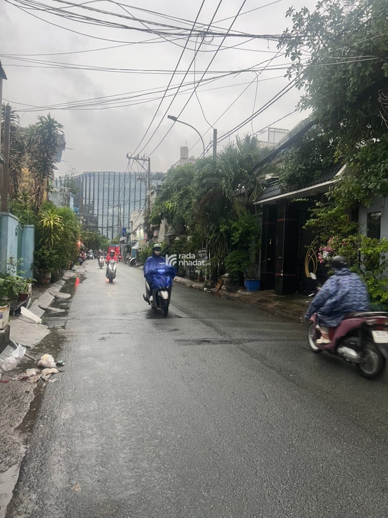 MẶT TIỀN KINH DOANH ĐA NGÀNH, GẦN CC LAVITA, DÒNG TIỀN ỔN ĐỊNH, 4,3X18 CHỈ 9,3 TỶ