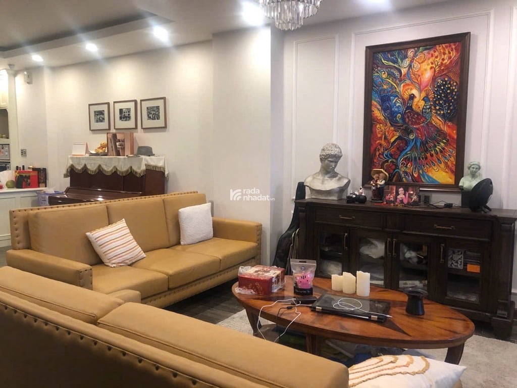 Bán nhà mặt tiền Tân Phong Q7 - 126m2 - 5 tầng sổ đẹp , có hầm gara , thang máy