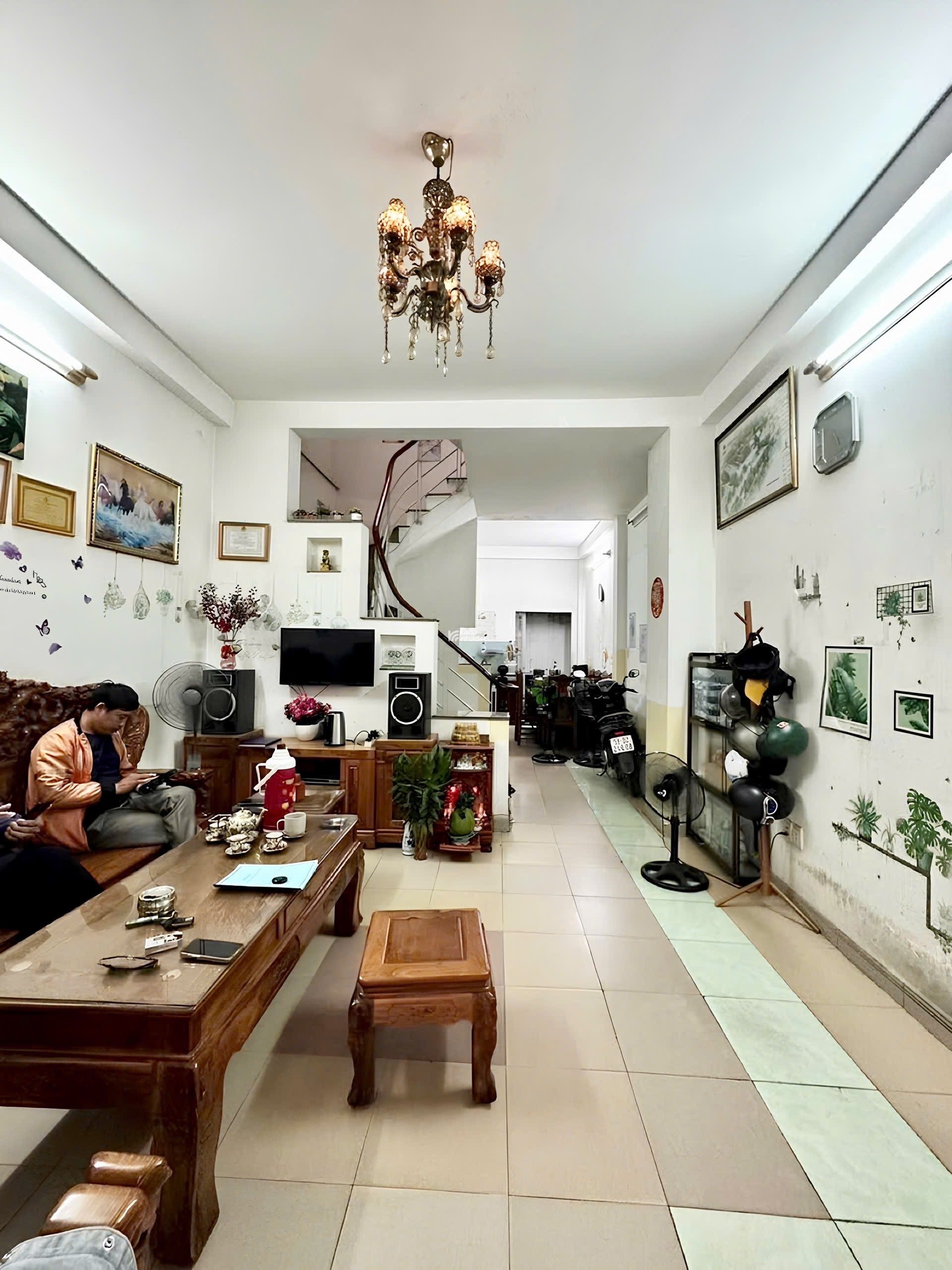 Đường Xe Hơi - DT: 4,2x14 - Hạ 3OOTr -Ngay Tân Kỳ Tân Quý - Nhà Đúc 3 Tầng - chỉ  5,x ty