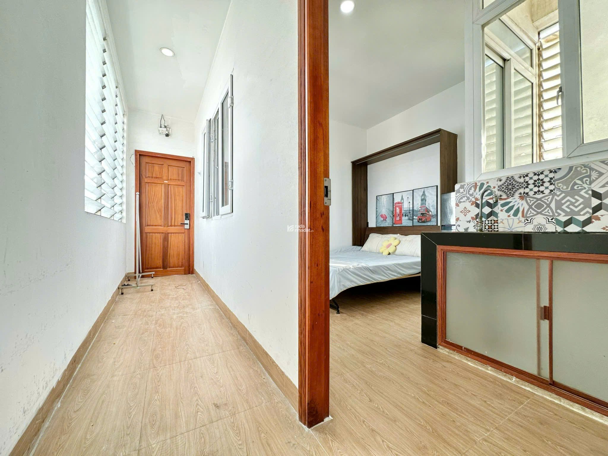 Cho thuê căn hộ quận 10, gần nhiều trường đại học, Vạn Hạnh mall, Big C, có thang máy