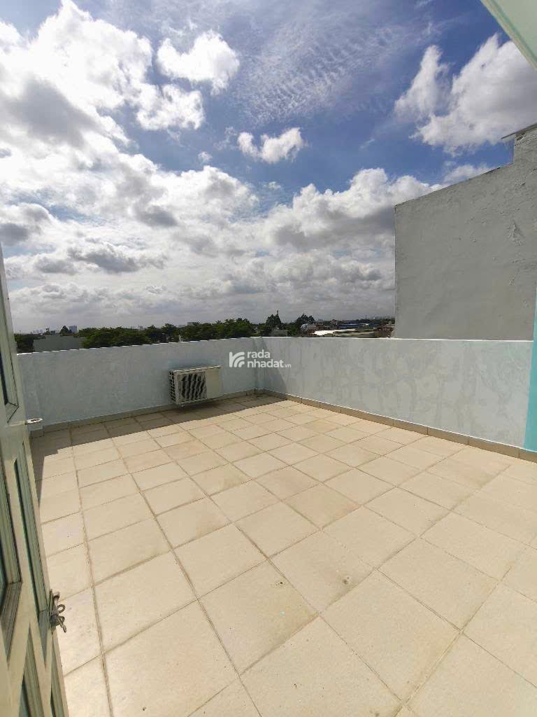 Nhà Phố Thới An 13 -4 Tầng 2 Mặt Tiền Xe Tải Chạy Trước Nhà