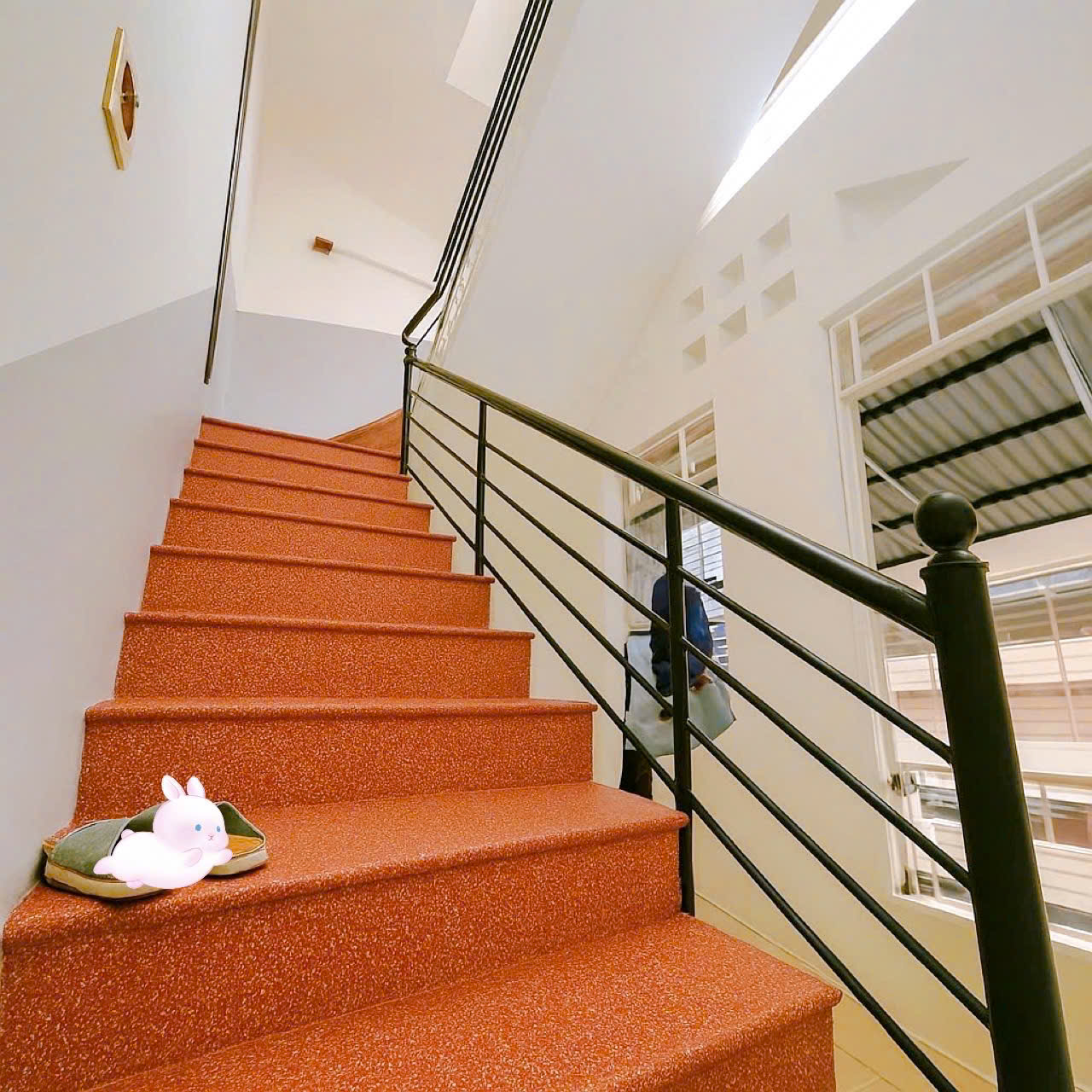 Nhà đẹp Cách Mạng Tháng Tám - QUẬN 10 -4.8 x 21 m - 14 tỷ