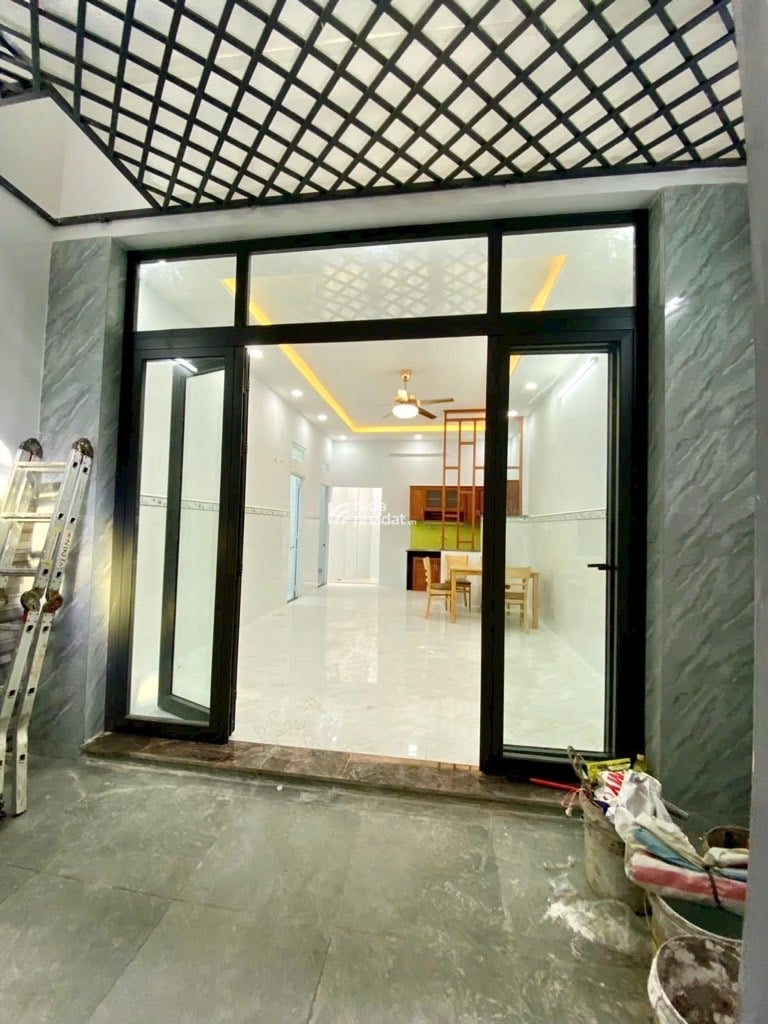 BÁN NHÀ BÌNH TÂN KẾ LÊ THÚC HOẠCH 61M2 4.1 TỶ SÁT MẶT TIỀN GIÁP TÂN PHÚ