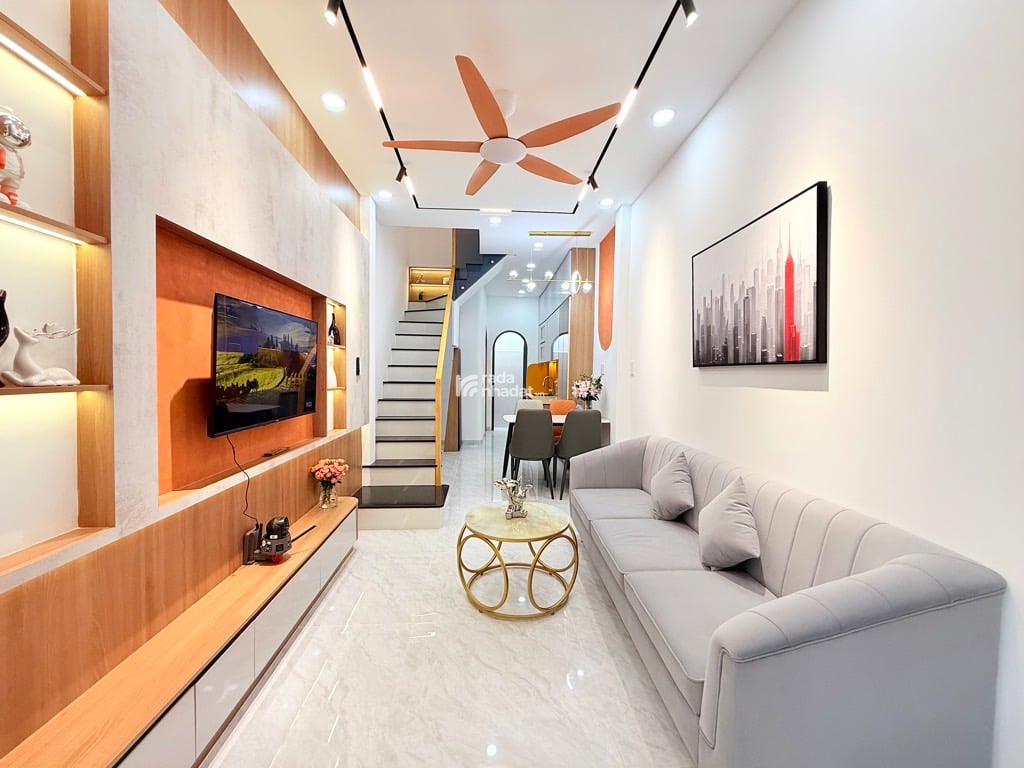 HẺM XE HƠI TRẦN KHẮC CHÂN, PHÚ NHUẬN, 30M2 CÓ KC Ở NGAY. GIẢM 350TR CHỈ CÒN 4.65T TL