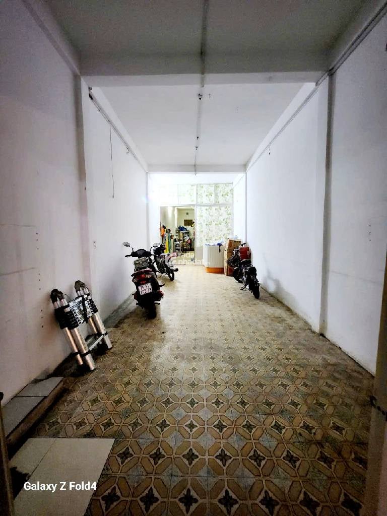 MẶT TIỀN GIÁ RẺ LẠC LONG QUÂN, TÂN BÌNH, 60M2 CÓ KC Ở NGAY. GIẢM 350TR CHỈ CÒN 12.5T TL 