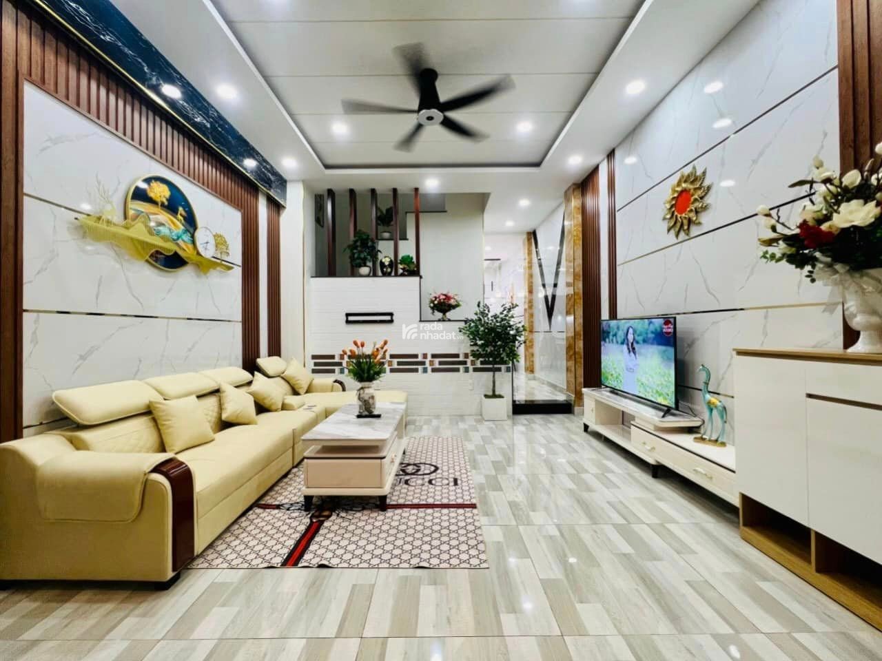 Bán nhà 2 tầng HXH đường Phan Huy Ích, dt 50m2 , giá 4 tỷ 8 thương lượng 