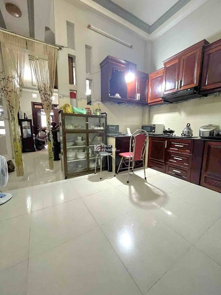 Bán nhà gần lê trọng tấn bình hưng hoà