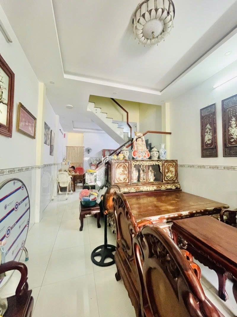 TÂN PHÚ- BÁN NHÀ HẺM NHỰA 12M 2 TẦNG TÂN BÌNH GẦN SÂN BAY & NHÀ GA T3