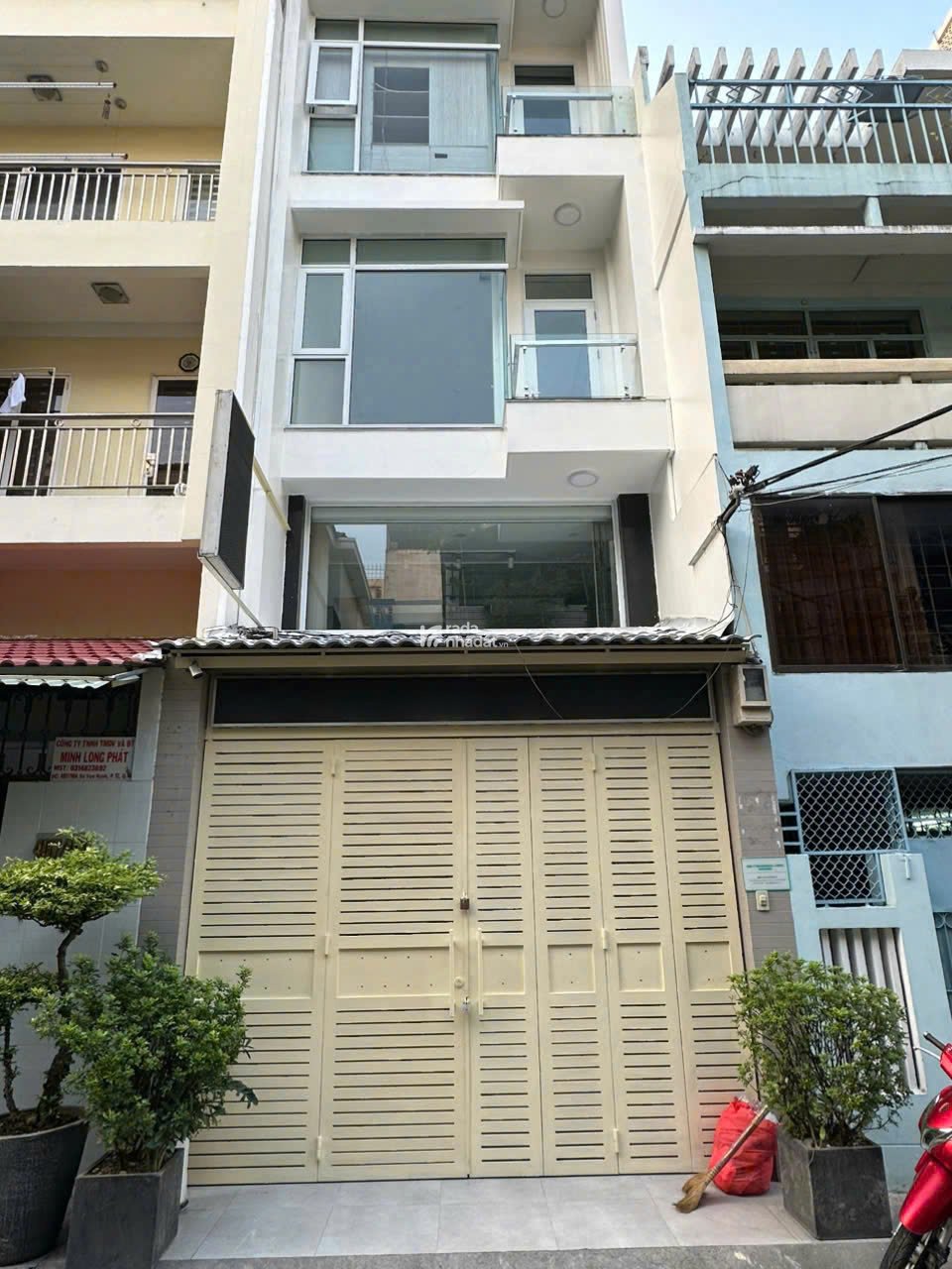 BÁN NHÀ HẺM XE HƠI SƯ VẠN HẠNH Q10 - 6 tầng 4.2x14.5 - 30 tỷ